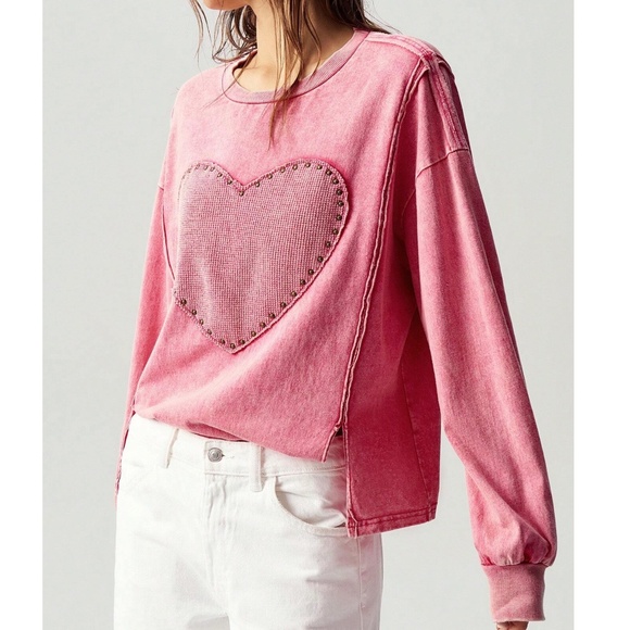 Cozy Pink Studded Heart Patch Oversized Long Sleeve Top - Picture 3 of 5